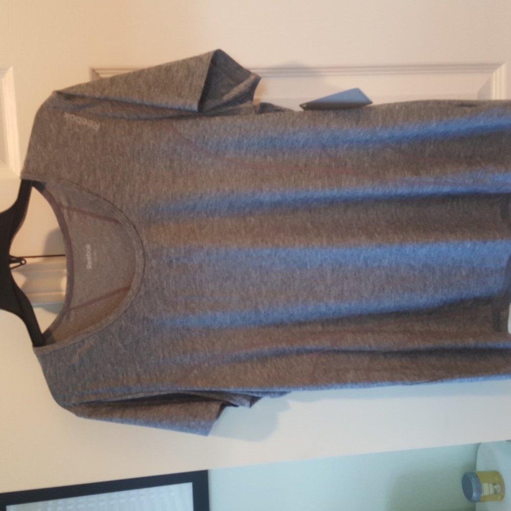 Women's Reebok Moisture wick shirt